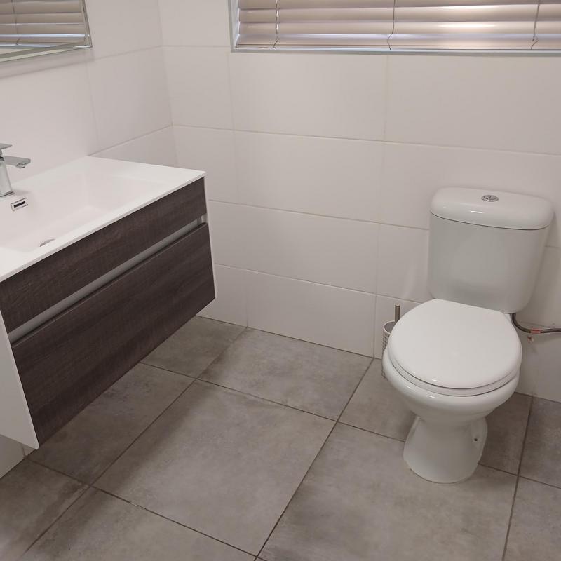4 Bedroom Property for Sale in Amandelrug Western Cape